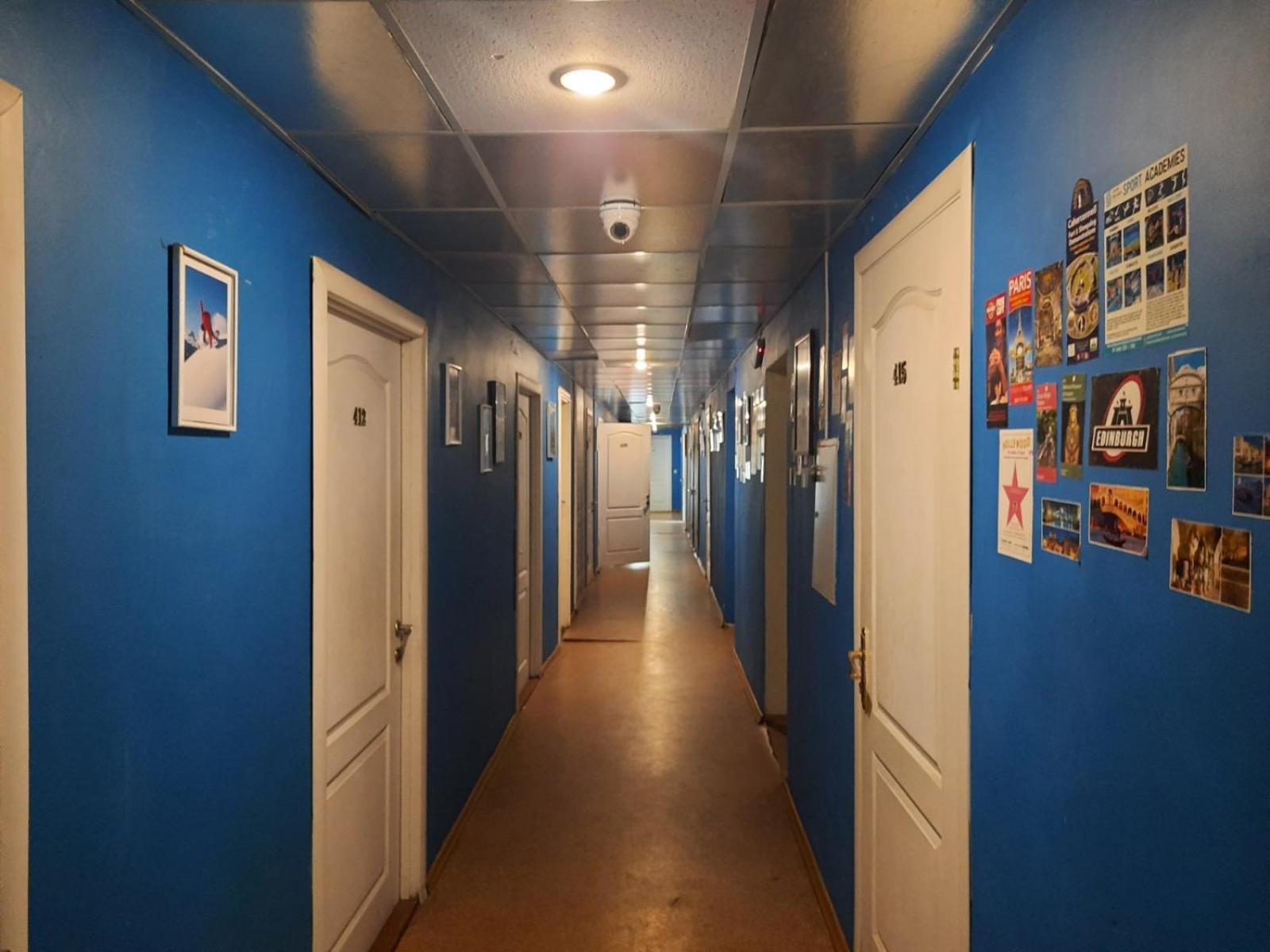 Hostel Podolski Plus Kyiv Exterior photo